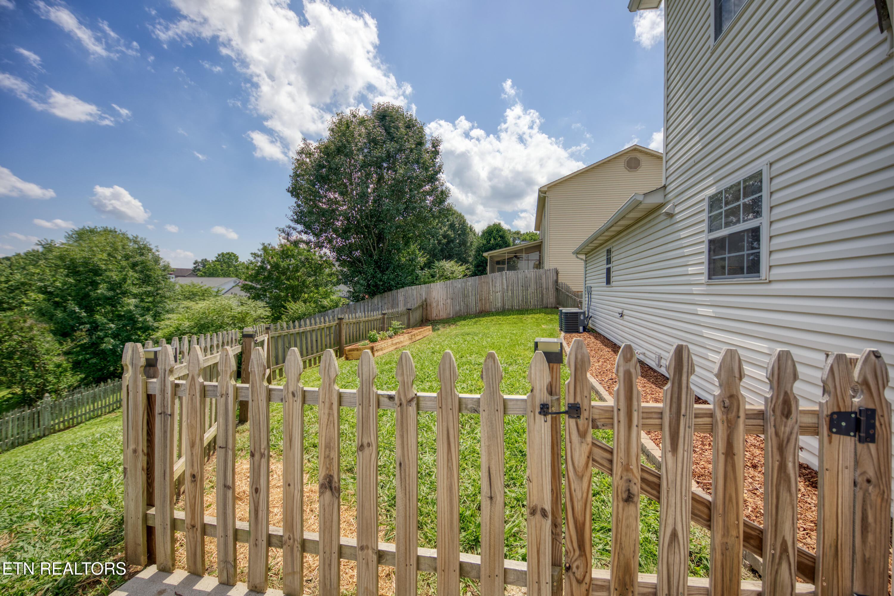 1141 Mortons Meadow Road Knoxville, TN 37932 - Photo 30 of 32 1141 Mortons Meadow Rd