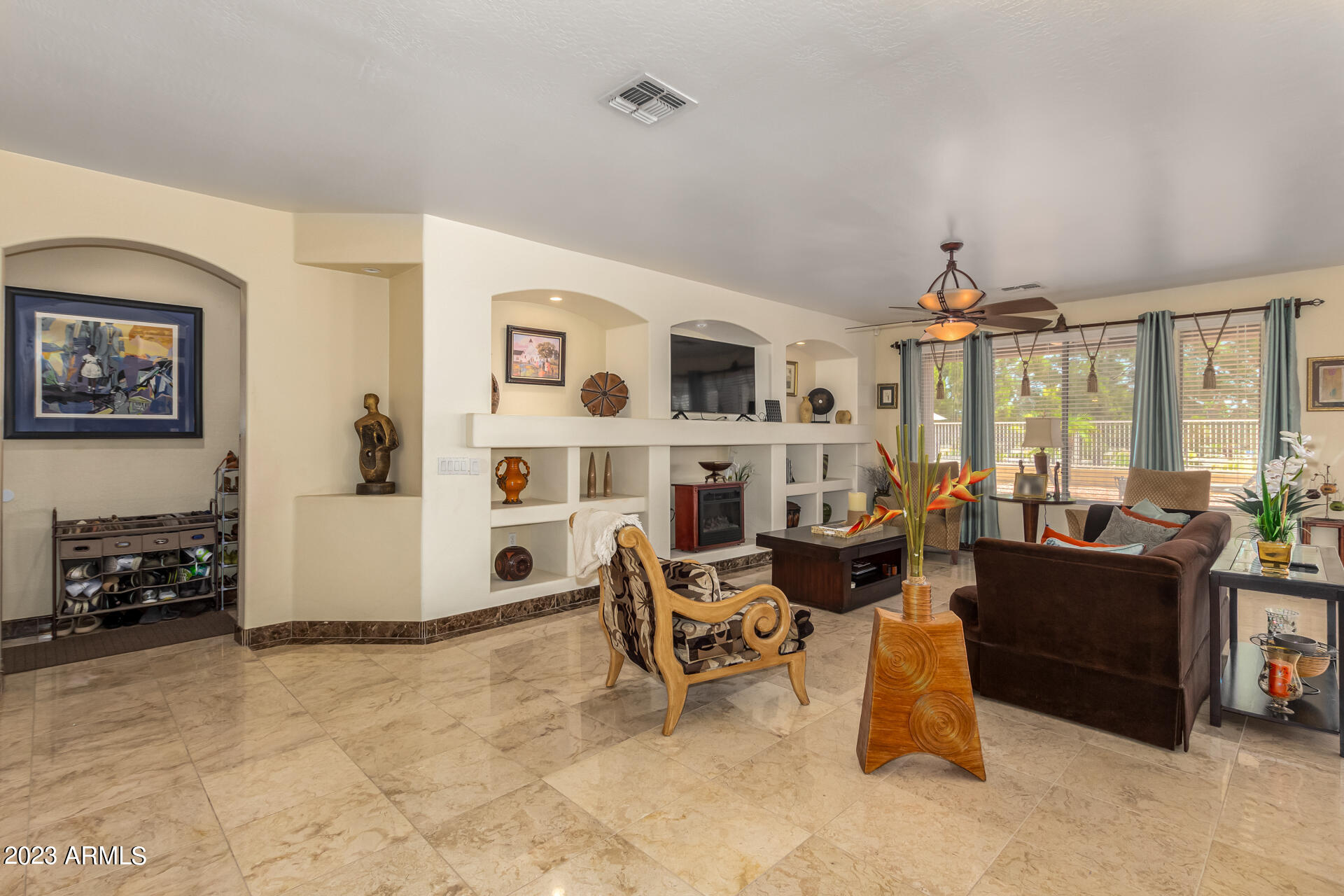 2602 West Apollo Road Phoenix, AZ 85041 - Photo 13 of 35 13 - Apollo 2602