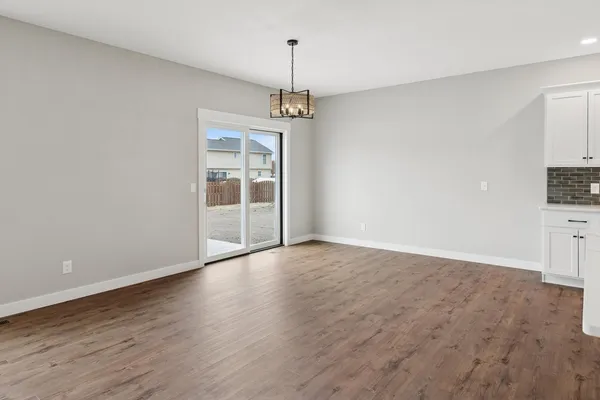 $443,000 | 4618 West 12th Street, Davenport, IA 52804