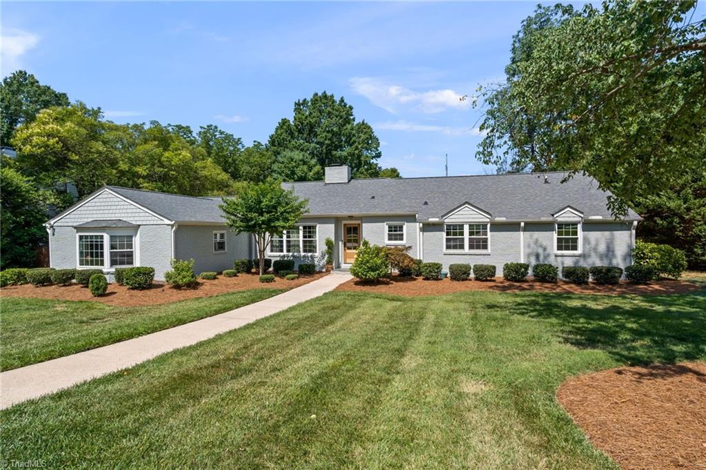 1115 Rockford Road High Point, NC 27262 - Photo 2 of 41