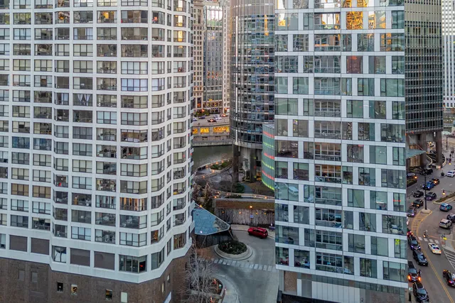 $2,650 | 405 North Wabash Avenue, Unit 207, Chicago, IL 60611