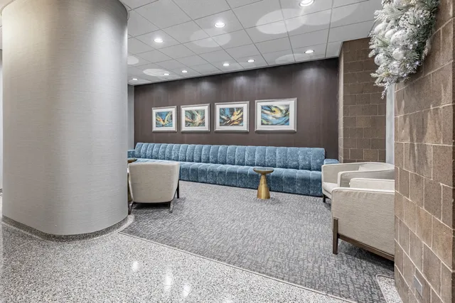 $2,650 | 405 North Wabash Avenue, Unit 207, Chicago, IL 60611