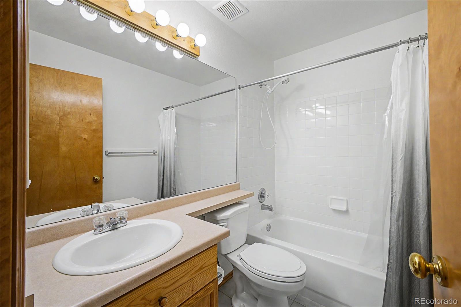 9597 Parramatta Place Highlands Ranch, CO 80130 - Photo 21 of 40