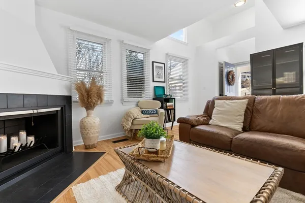 $695,000 | 12 Pickett Street, Unit H, Beverly, MA 01915