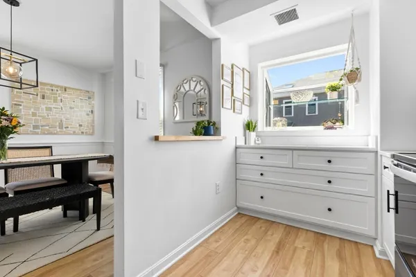 $695,000 | 12 Pickett Street, Unit H, Beverly, MA 01915