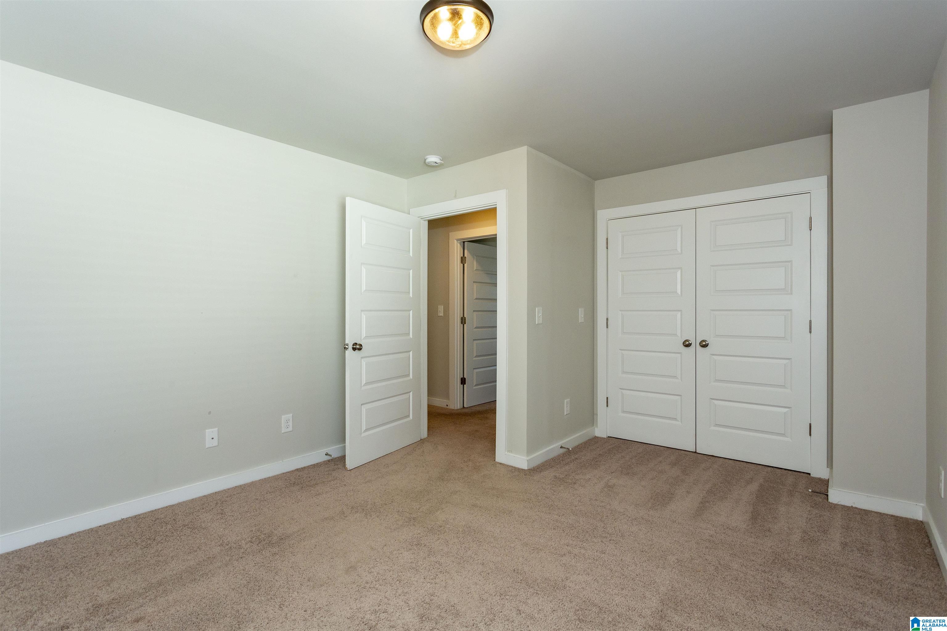 180 Ridgeview Circle Jemison, AL 35085 - Photo 36 of 45