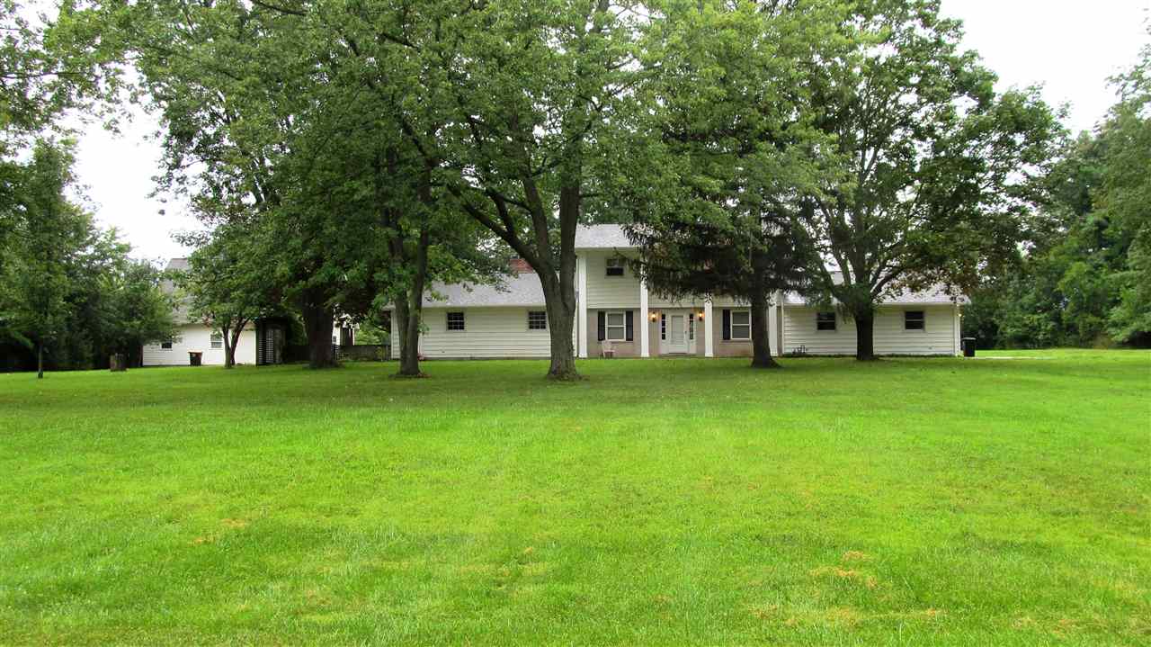 1628 Gillieron Road Fort Wayne, IN 46825 - Photo 1 of 36