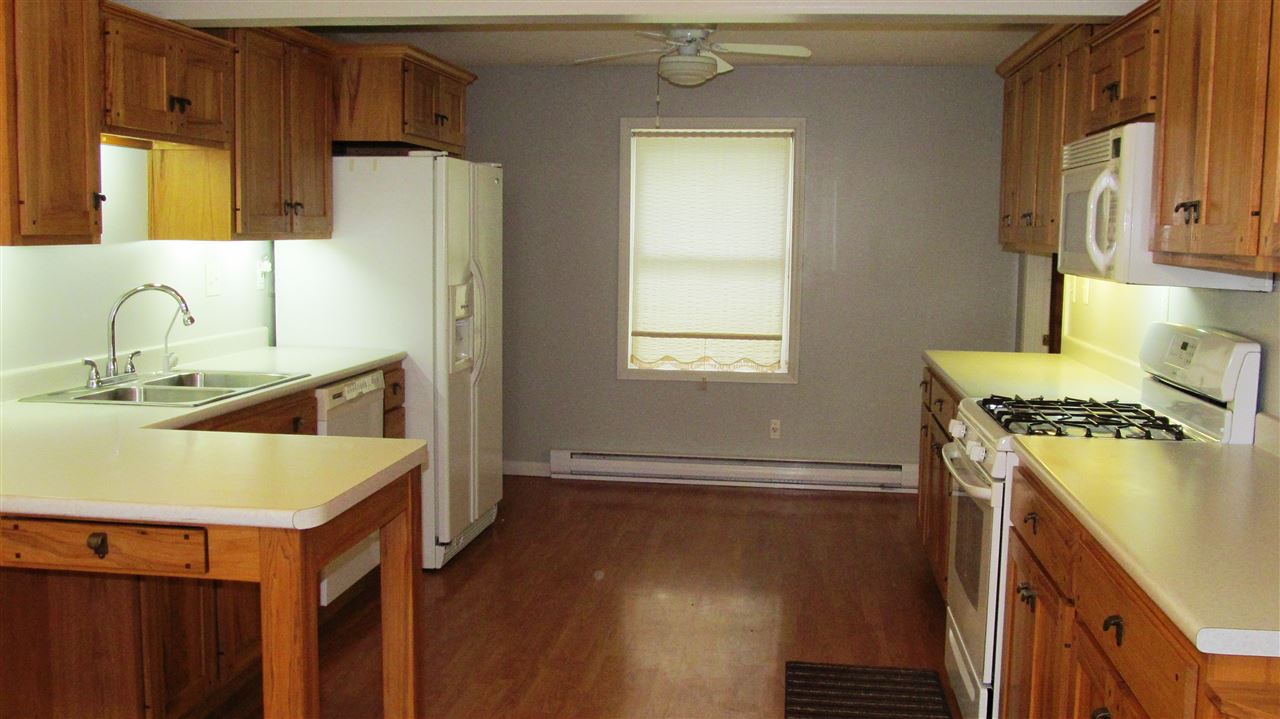 1628 Gillieron Road Fort Wayne, IN 46825 - Photo 14 of 36