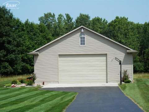 5401 East Carpenter Road Flint, MI 48506 - Photo 40 of 80 20416919-39.JPG