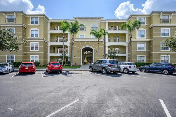 $2,650 | 4804 Cayview Avenue, Unit 407, Orlando, FL 32819