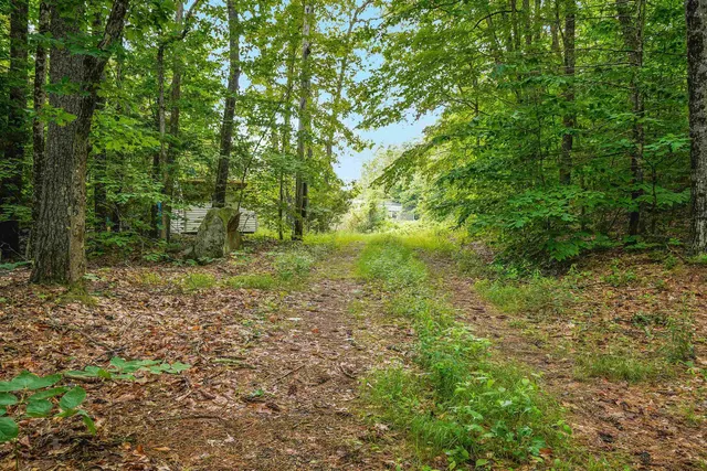 $349,900 | 231 Mutton Road, Webster, NH 03303