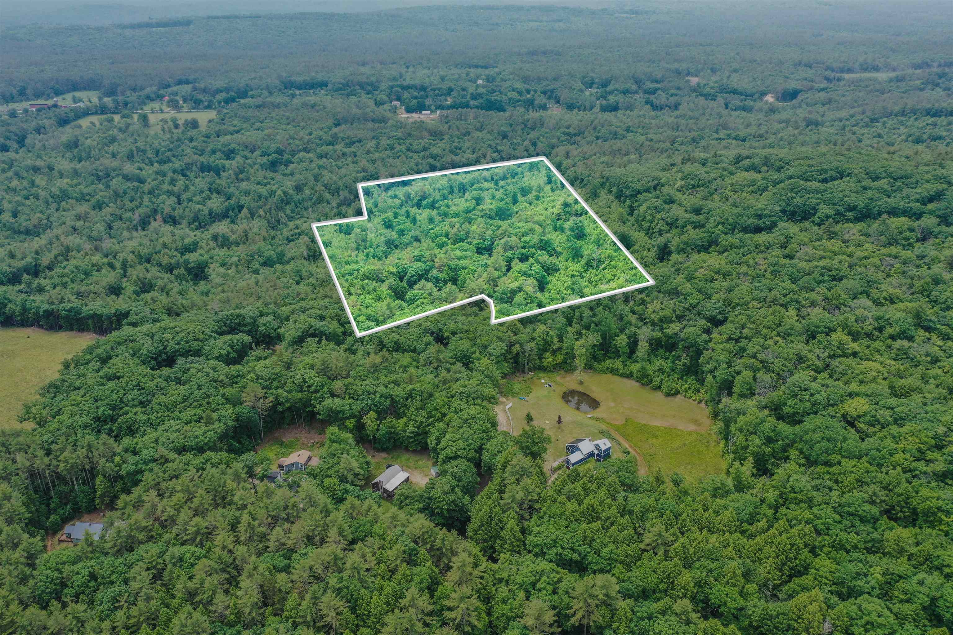 231 Mutton Road Webster, NH 03303 - Photo 8 of 23