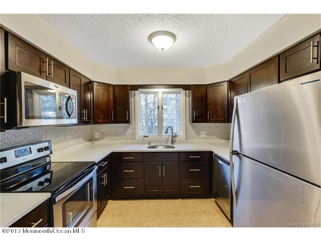 225 Spray Road Manahawkin, NJ 08050 - Photo 18 of 31 18