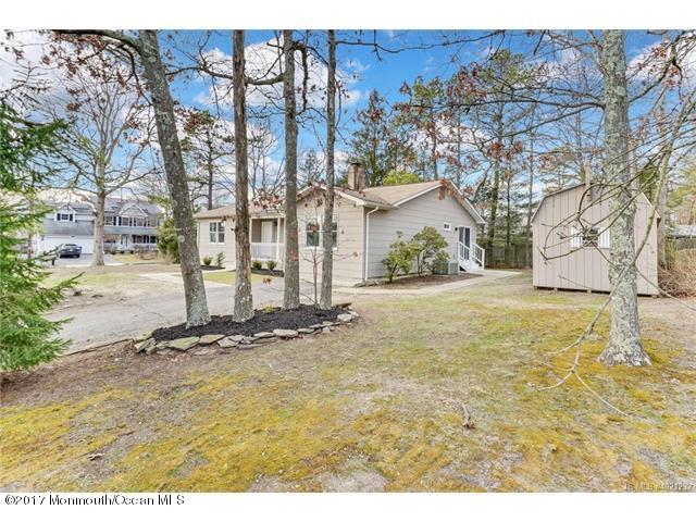 225 Spray Road Manahawkin, NJ 08050 - Photo 3 of 31 3
