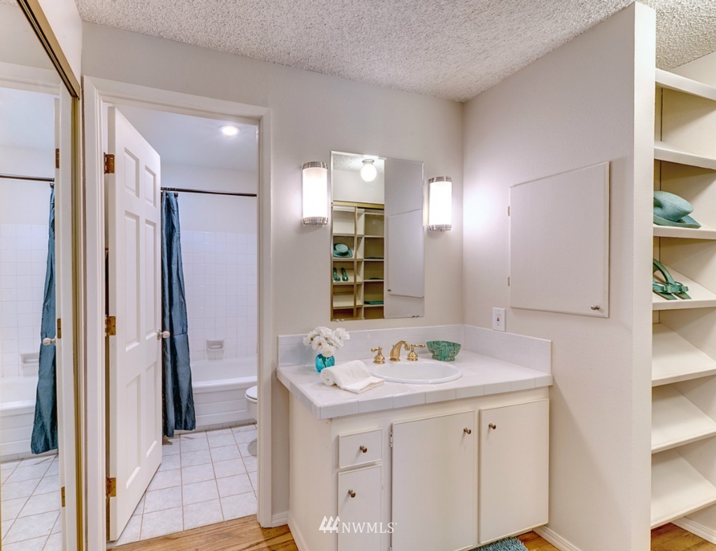 1624 Kennewick Court Southeast Renton, WA 98055 - Photo 20 of 25 Gallery Image 20