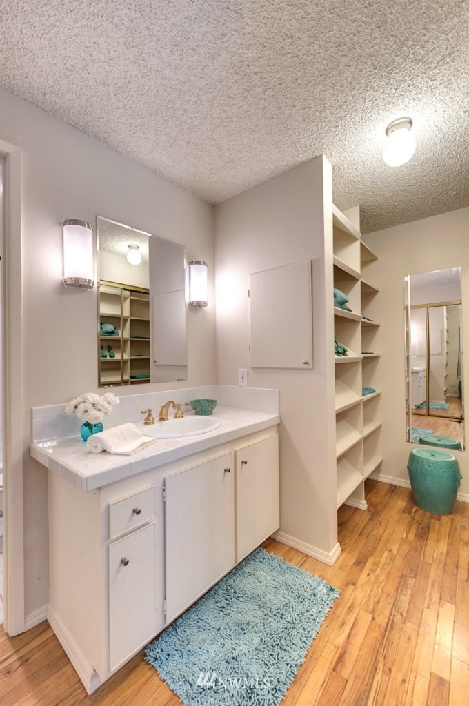 1624 Kennewick Court Southeast Renton, WA 98055 - Photo 21 of 25 Gallery Image 21