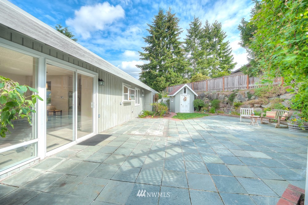1624 Kennewick Court Southeast Renton, WA 98055 - Photo 22 of 25 Gallery Image 22
