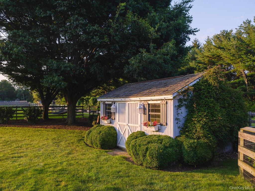 1810 Main Road Jamesport, NY 11901 - Photo 44 of 47 Gallery Image 44