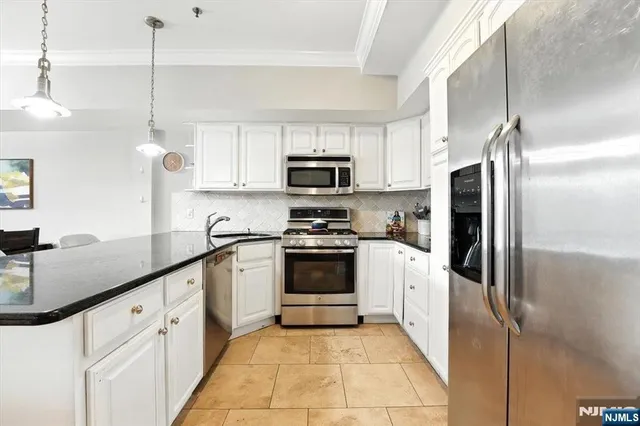 $999,000 | 128 Adams Street, Unit 2, Hoboken, NJ 07030