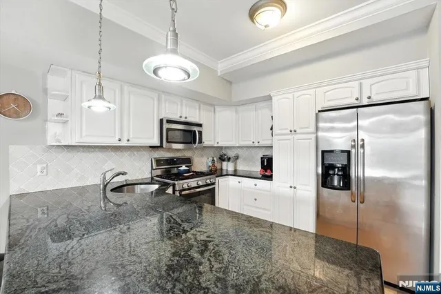 $999,000 | 128 Adams Street, Unit 2, Hoboken, NJ 07030