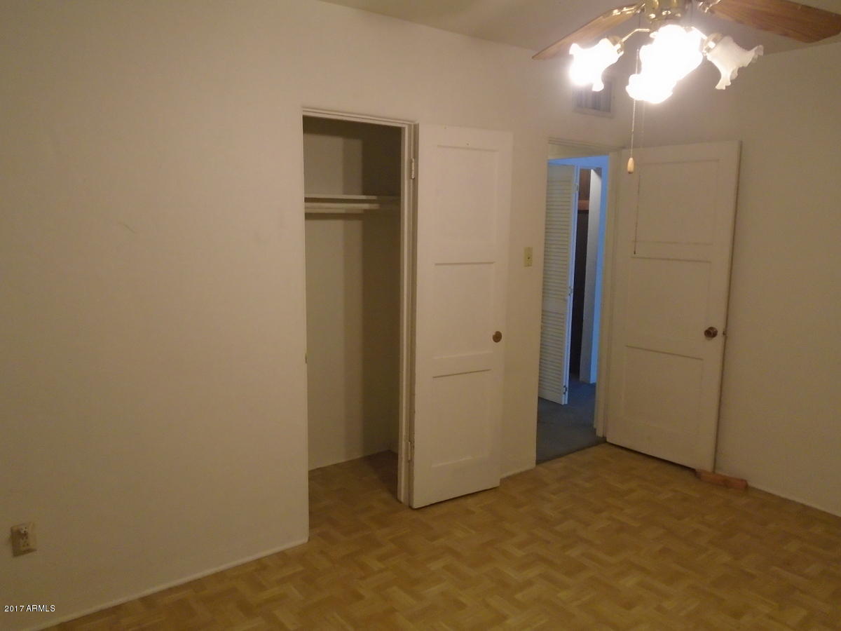 9232 North 2nd Avenue Phoenix, AZ 85021 - Photo 23 of 39 052
