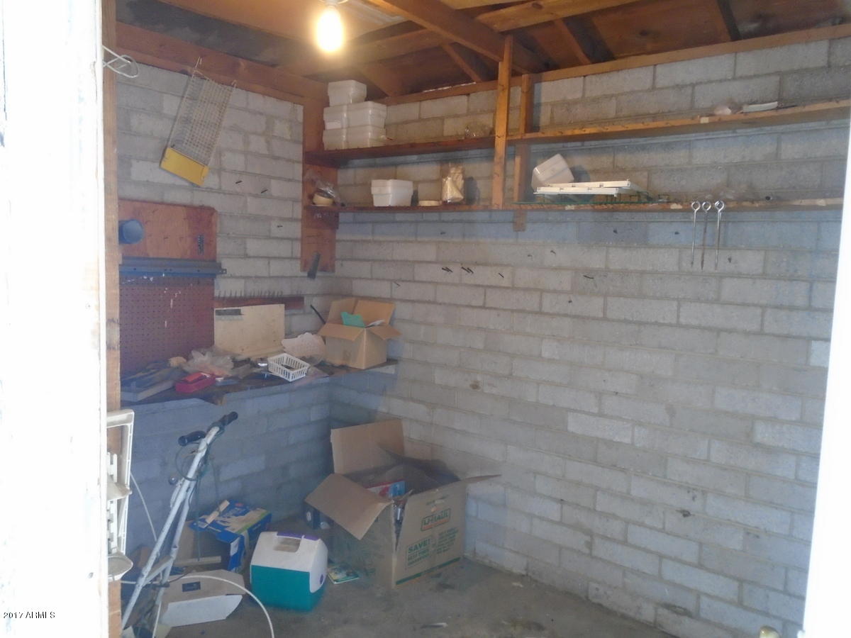 9232 North 2nd Avenue Phoenix, AZ 85021 - Photo 36 of 39 095