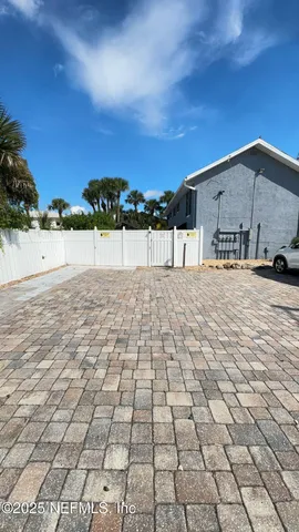 $1,800 | 108 South 5th Street, Unit 4D, Flagler Beach, FL 32136