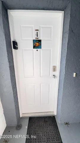 $1,800 | 108 South 5th Street, Unit 4D, Flagler Beach, FL 32136