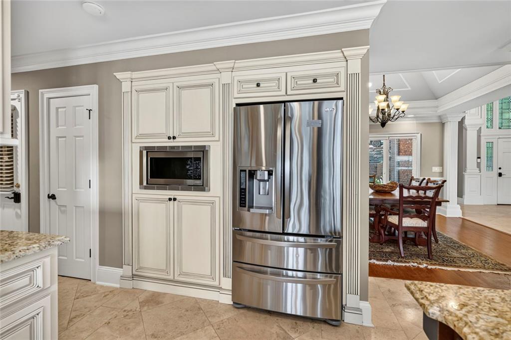 6576 Yacht Club Road Flowery Branch, GA 30542 - Photo 64 of 186
