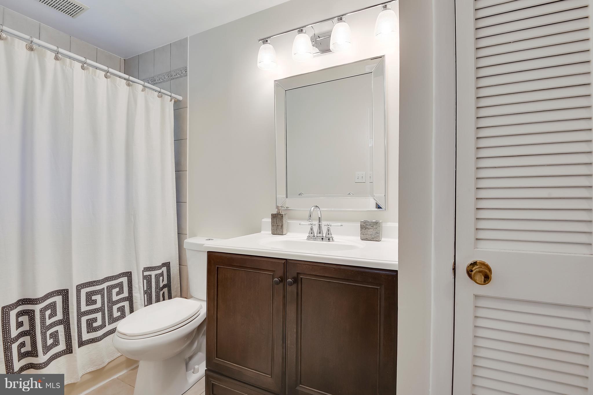 13105 Sanfield Road Baldwin, MD 21013 - Photo 12 of 25 Full Bath on Main Level