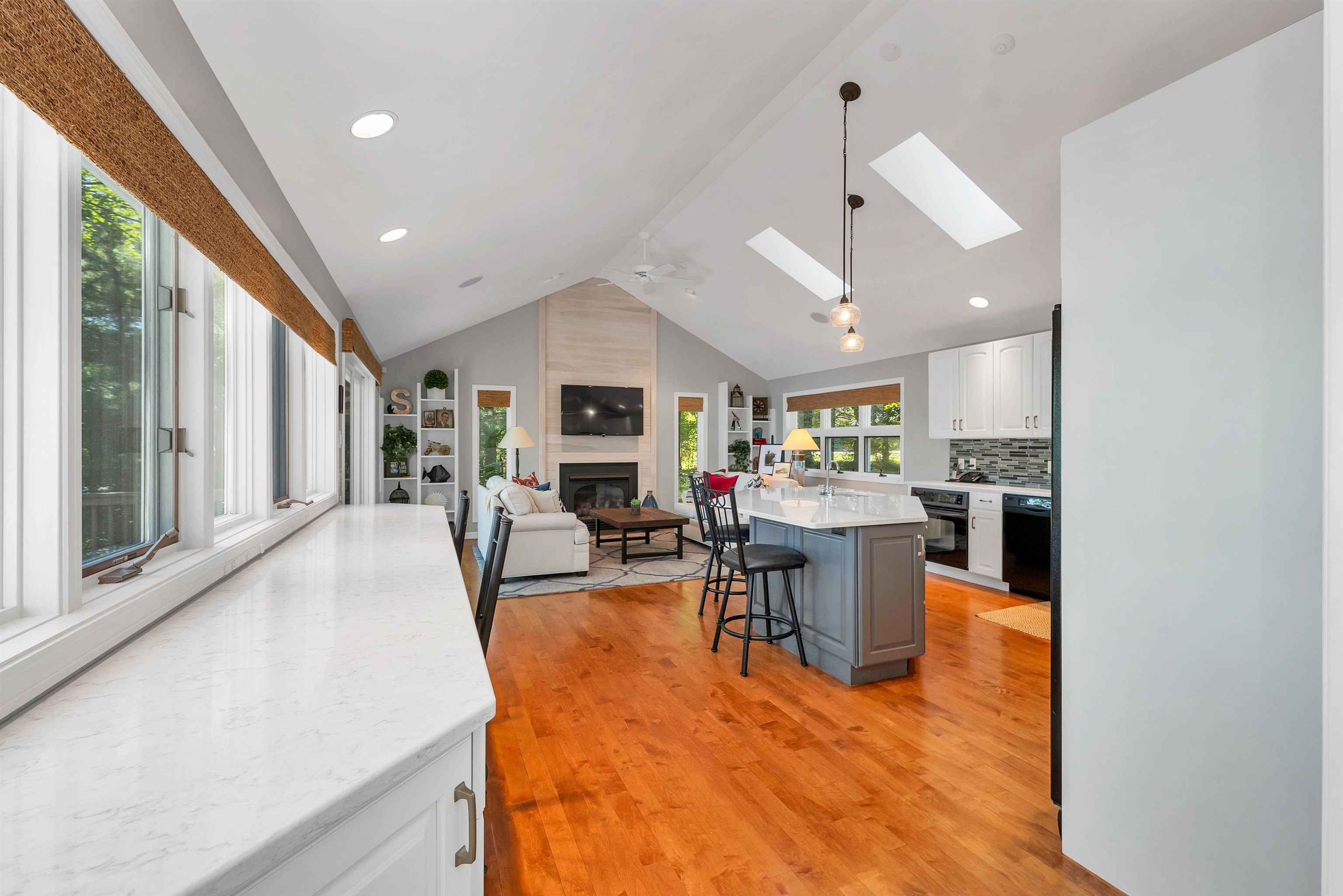 16 Marina Road Madison, NH 03875 - Photo 5 of 52