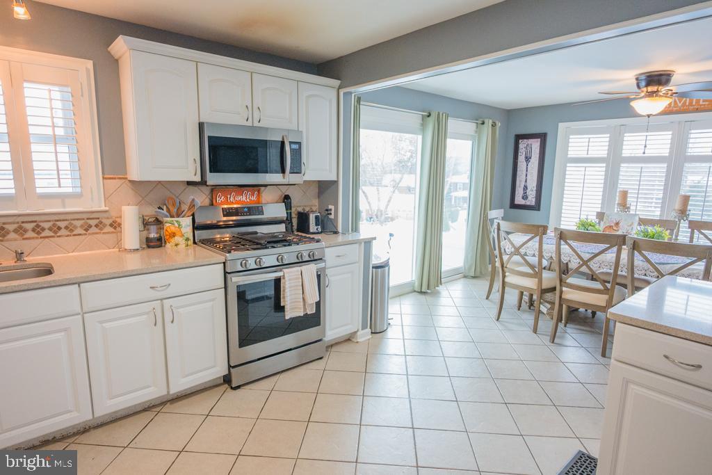 311 Lynoak Avenue Reading, PA 19607 - Photo 13 of 55