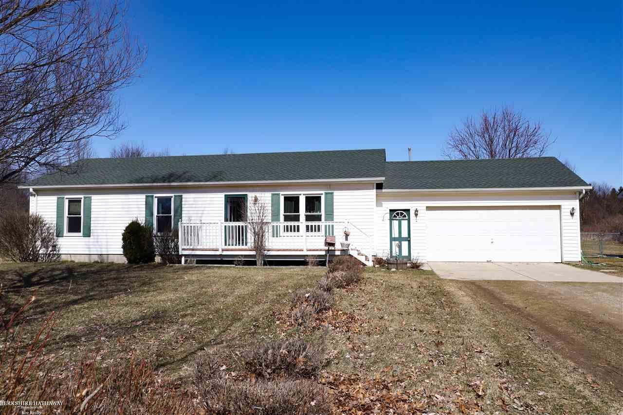 3715 Sutton Road Metamora, MI 48455 - Photo 3 of 37 50009838-2.JPG