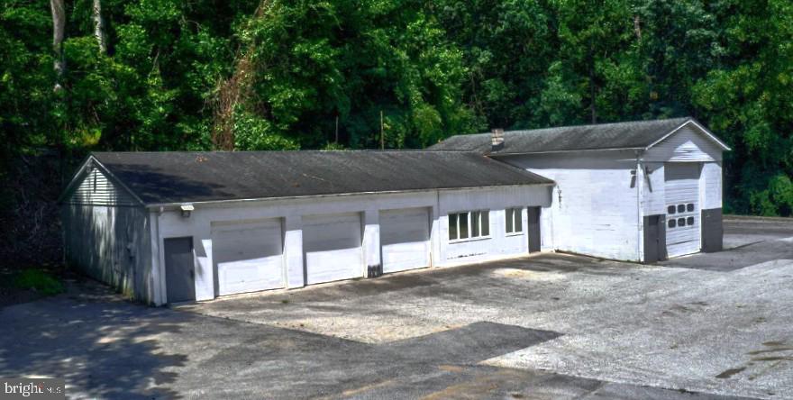 3400 Halcyon Road, Unit 3400 Stevenson, MD 21153 - Photo 15 of 16 Garage