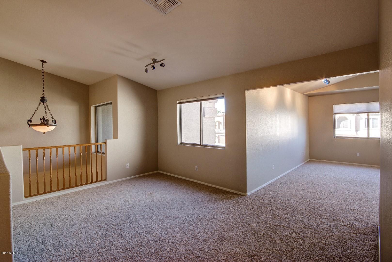 997 South Roles Drive Gilbert, AZ 85296 - Photo 27 of 35 Nook