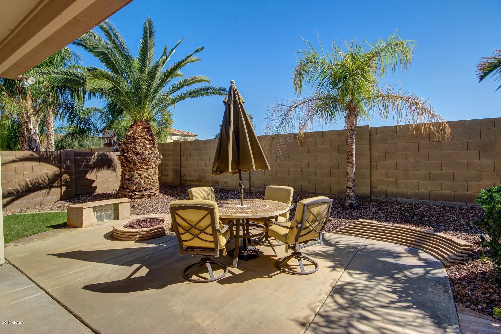 997 South Roles Drive Gilbert, AZ 85296 - Photo 32 of 35 Gas Fire Pit / Relax
