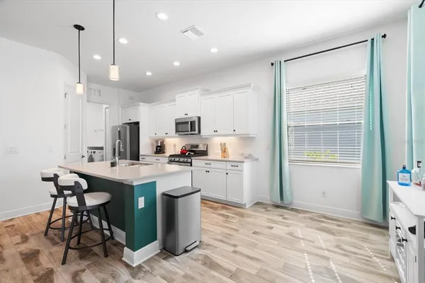 $3,200 | 4411 Big Woods Way, Parrish, FL 34219