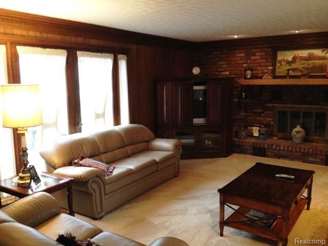 71300-2 Campground Road Romeo, MI 48065 - Photo 4 of 39 IMG_0426.jpg
