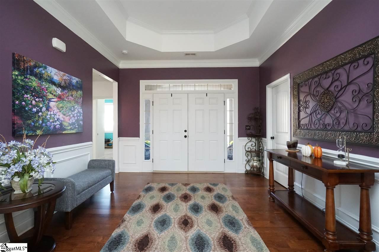 426 Bucklebury Road Greer, SC 29651 - Photo 2 of 31 Gallery Image 2