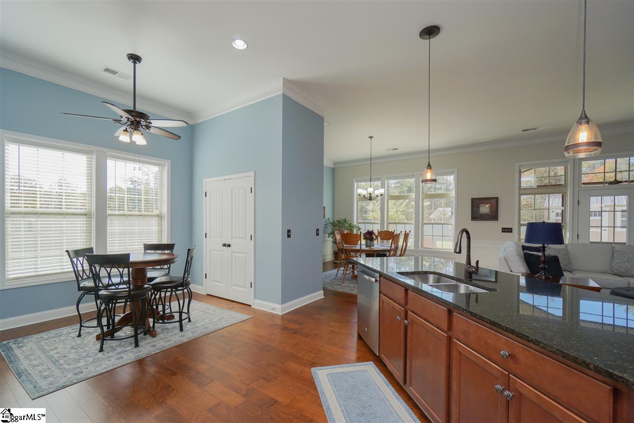 426 Bucklebury Road Greer, SC 29651 - Photo 13 of 31 Gallery Image 13