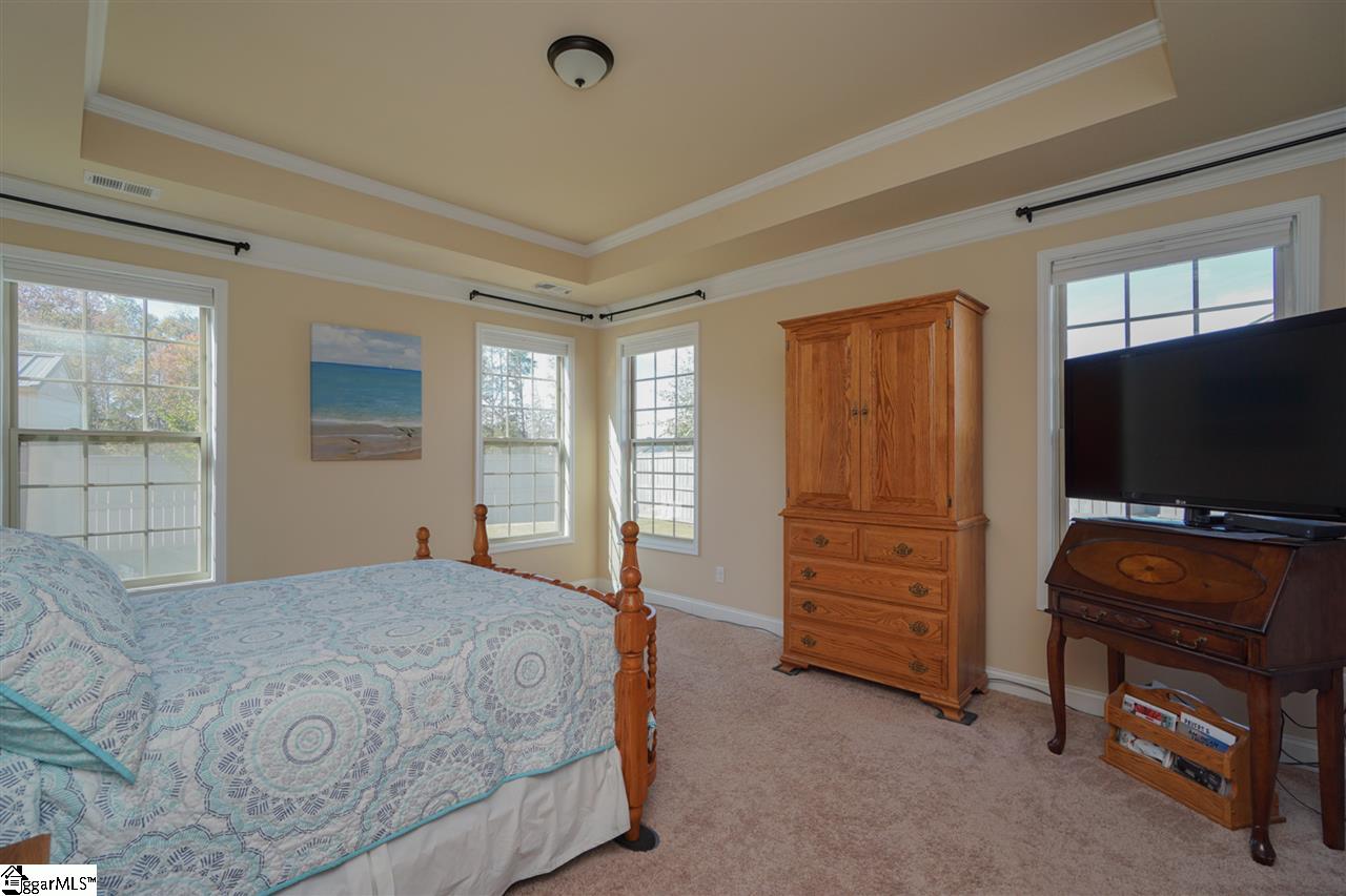 426 Bucklebury Road Greer, SC 29651 - Photo 16 of 31 Gallery Image 16