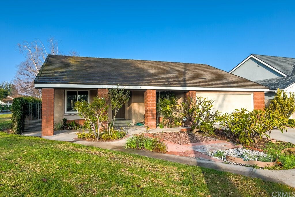 10 Deer Spring Irvine, CA 92604 - Photo 1 of 1 Gallery Image 1