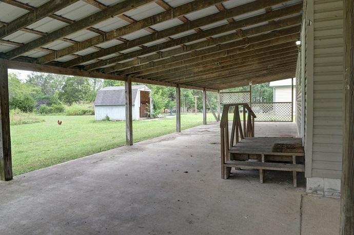 181 Owl Roost Road Dayton, TN 37321 - Photo 19 of 22 21 181 Owl Roost Back Patio