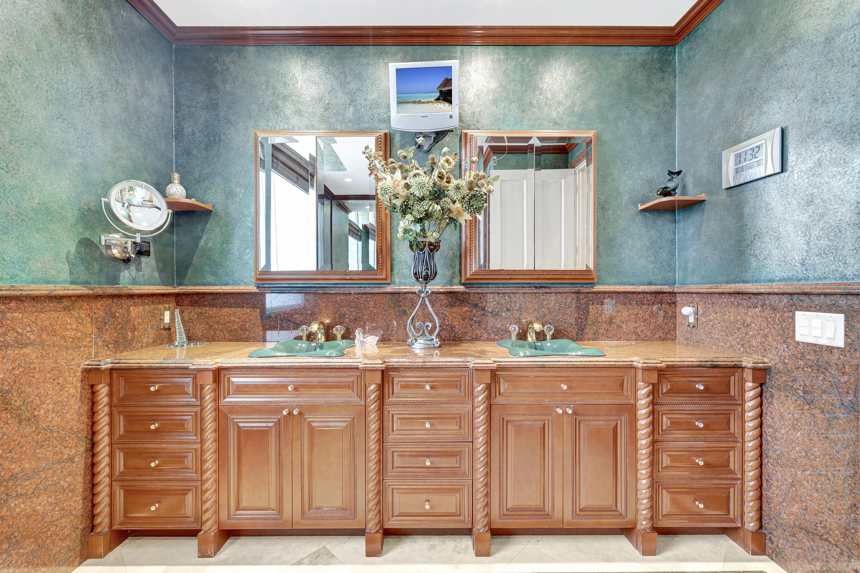 10615 Stonebridge Boulevard Boca Raton, FL 33498 - Photo 27 of 49 Master Bathroom