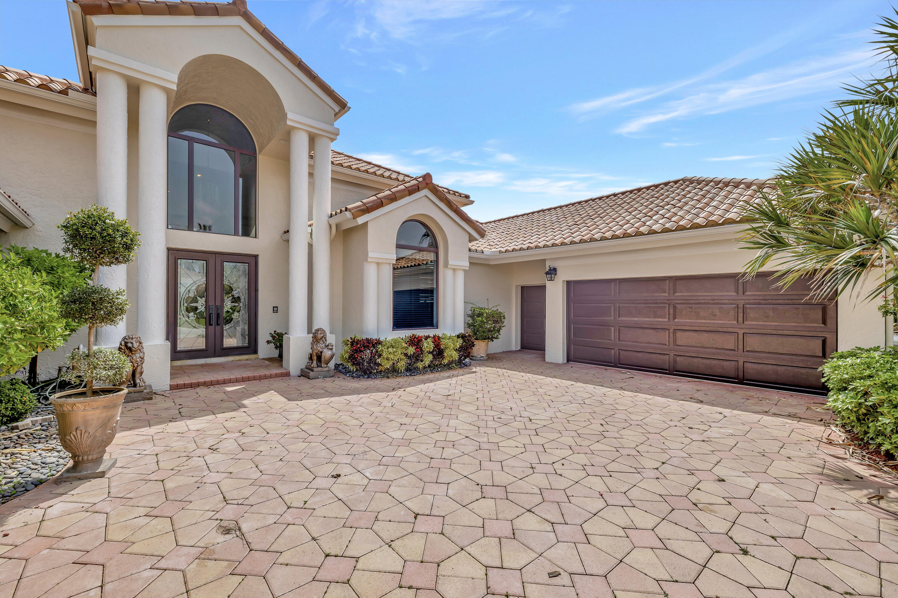 10615 Stonebridge Boulevard Boca Raton, FL 33498 - Photo 6 of 49 Front Entrance/Garage