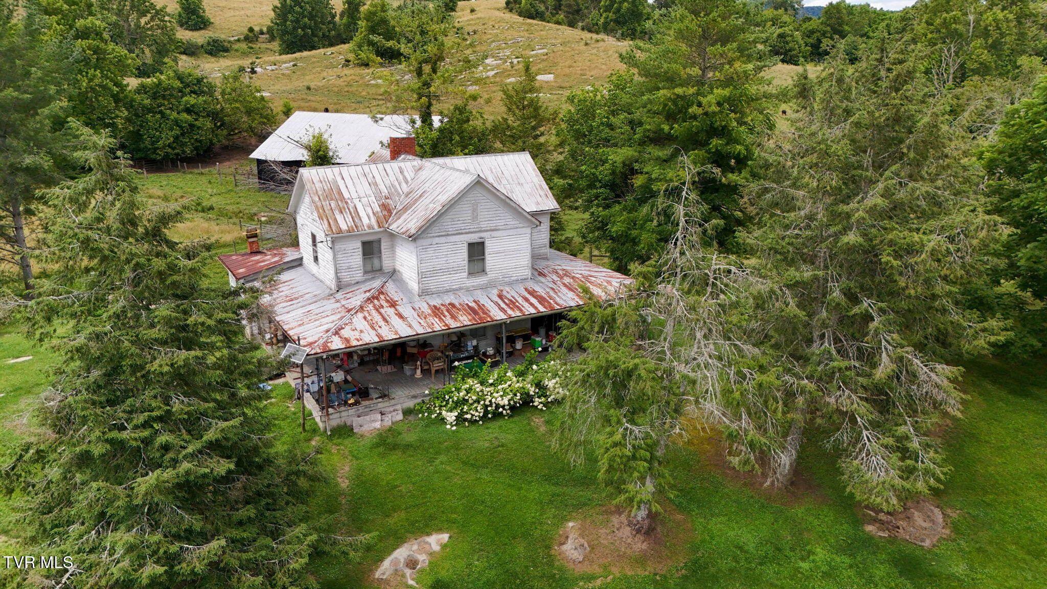 156 Shelleys Road Bristol, VA 24202 - Photo 36 of 38 38-web-or-mls-156 Shelleys Rd Drone JC-3