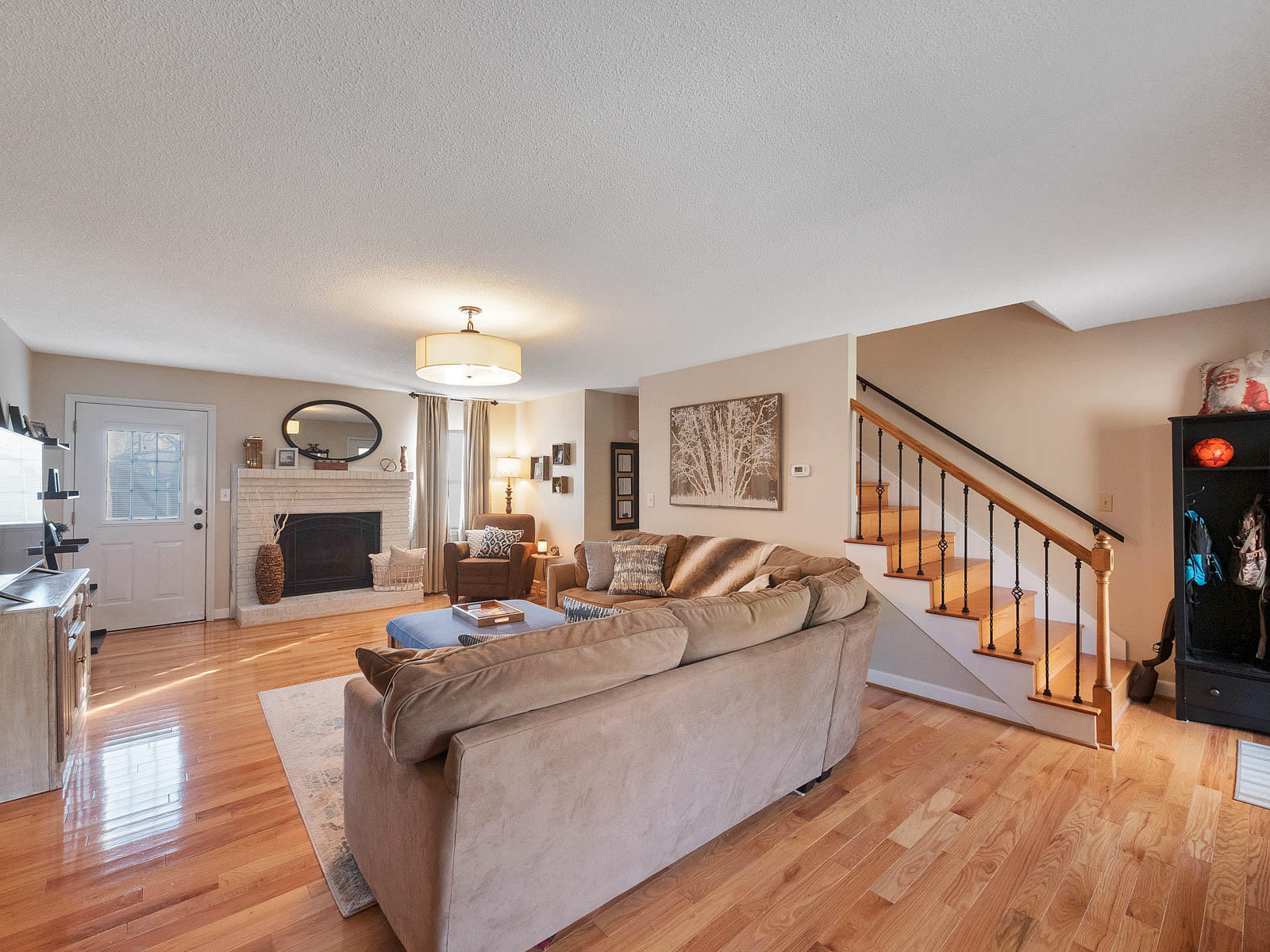 259 Fowler Road Ringgold, GA 30736 - Photo 3 of 23 Family Room 2