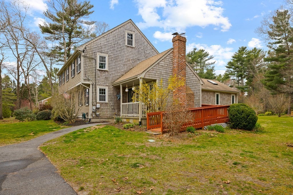 55 Pinewood Road Plymouth, MA 02360 - Photo 2 of 31 Gallery Image 2