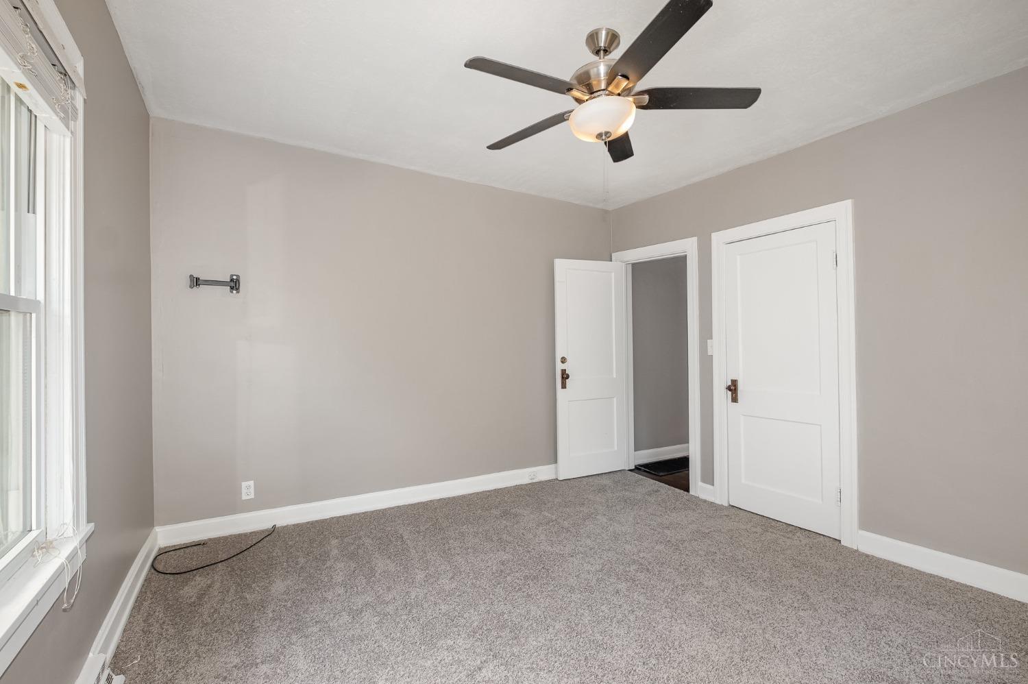 10426 West Mill Road Cincinnati, OH 45231 - Photo 15 of 28 Bedroom #4