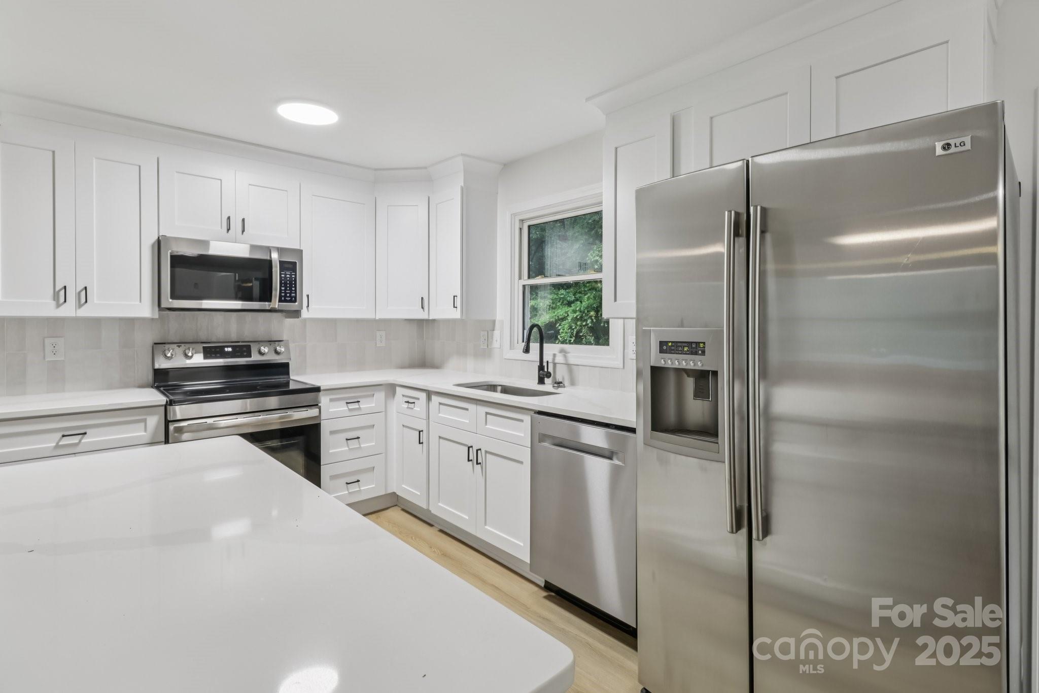 848 Ike Lynch Road Dallas, NC 28034 - Photo 11 of 32